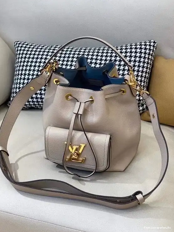 FS CHEAP LOCKME LOUIS BUCKET VUITTON 0618